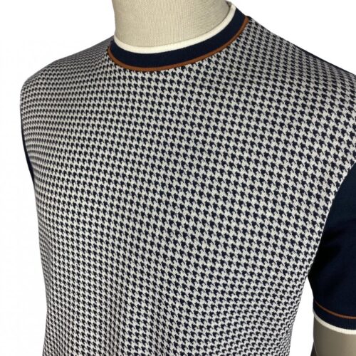 Houndstooth Panel T
